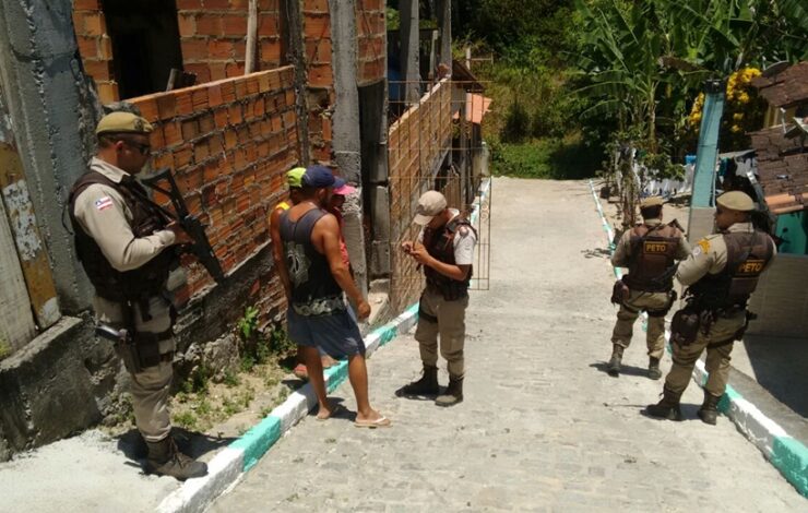 Exclusivo Opera O Da Pm Na Bahia Acompanhada Por Rep Rter Da Tv