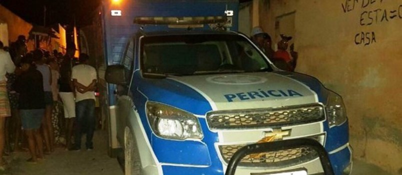 Interior Pai De Santo Morto A Tiros Dentro De Carro Em Po Es