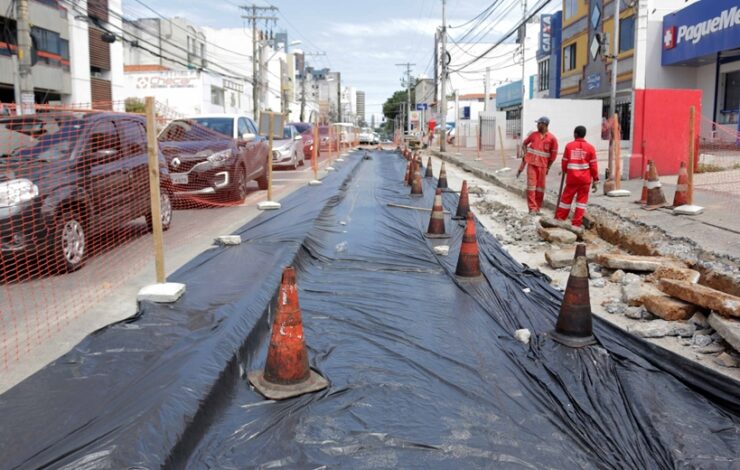 Obras na Avenida Paulo VI causam desvio de tráfego para ônibus Aratu On