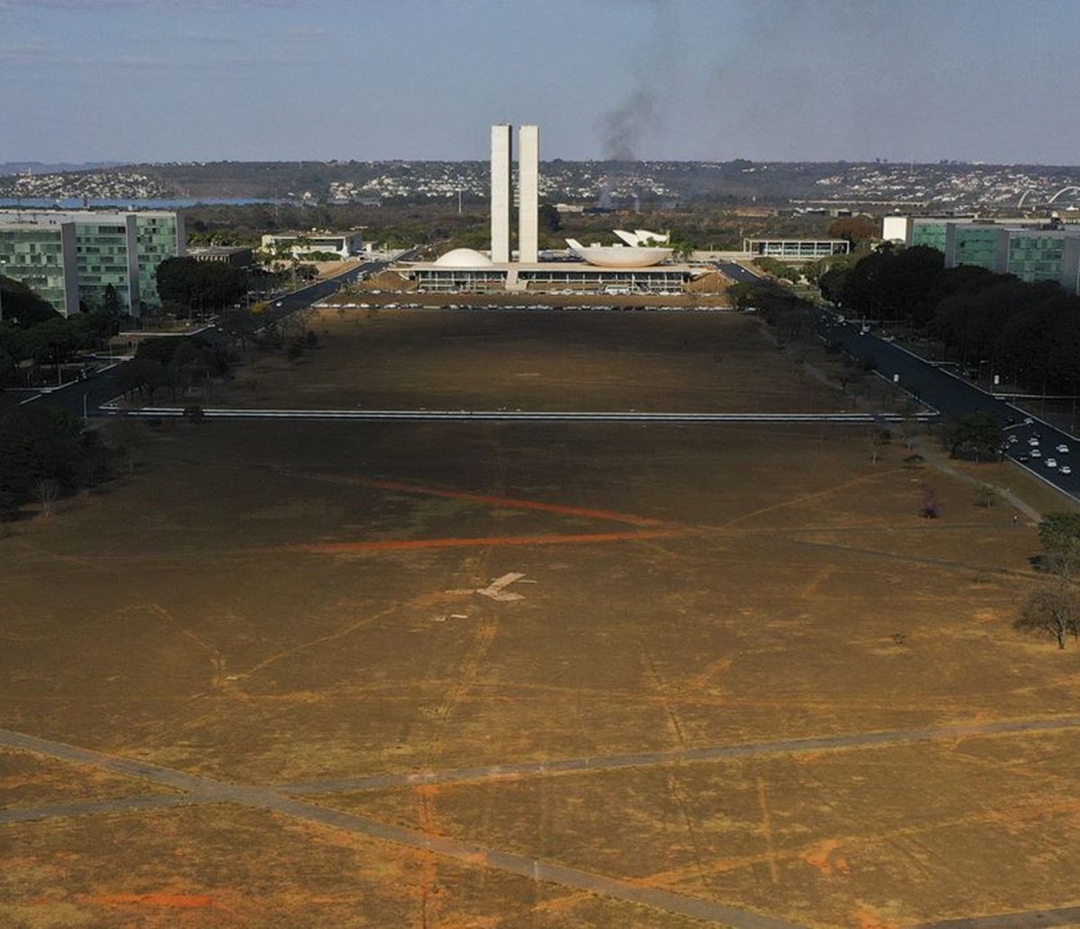 Ter Nove Feriados Nacionais E Cinco Pontos Facultativos Confira