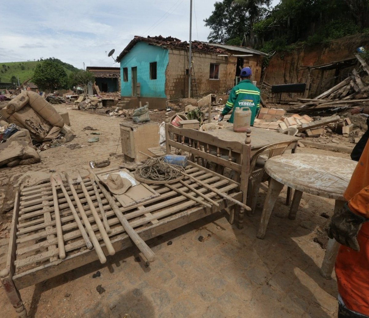 Chuvas Na Bahia Deixam 6 Pessoas Mortas E 380 Desabrigadas Aratu On