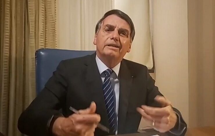 Em vídeo Bolsonaro nega ter autorizado suspeito a entrar em sua