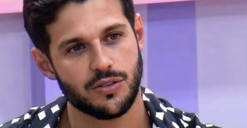 Ex BBB Rodrigo Mussi tem primeira imagem publicada após grave acidente