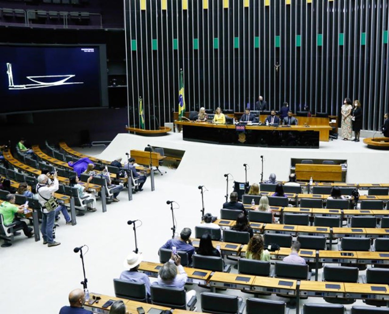 Orçamento secreto veja lista dos deputados baianos que não prestaram