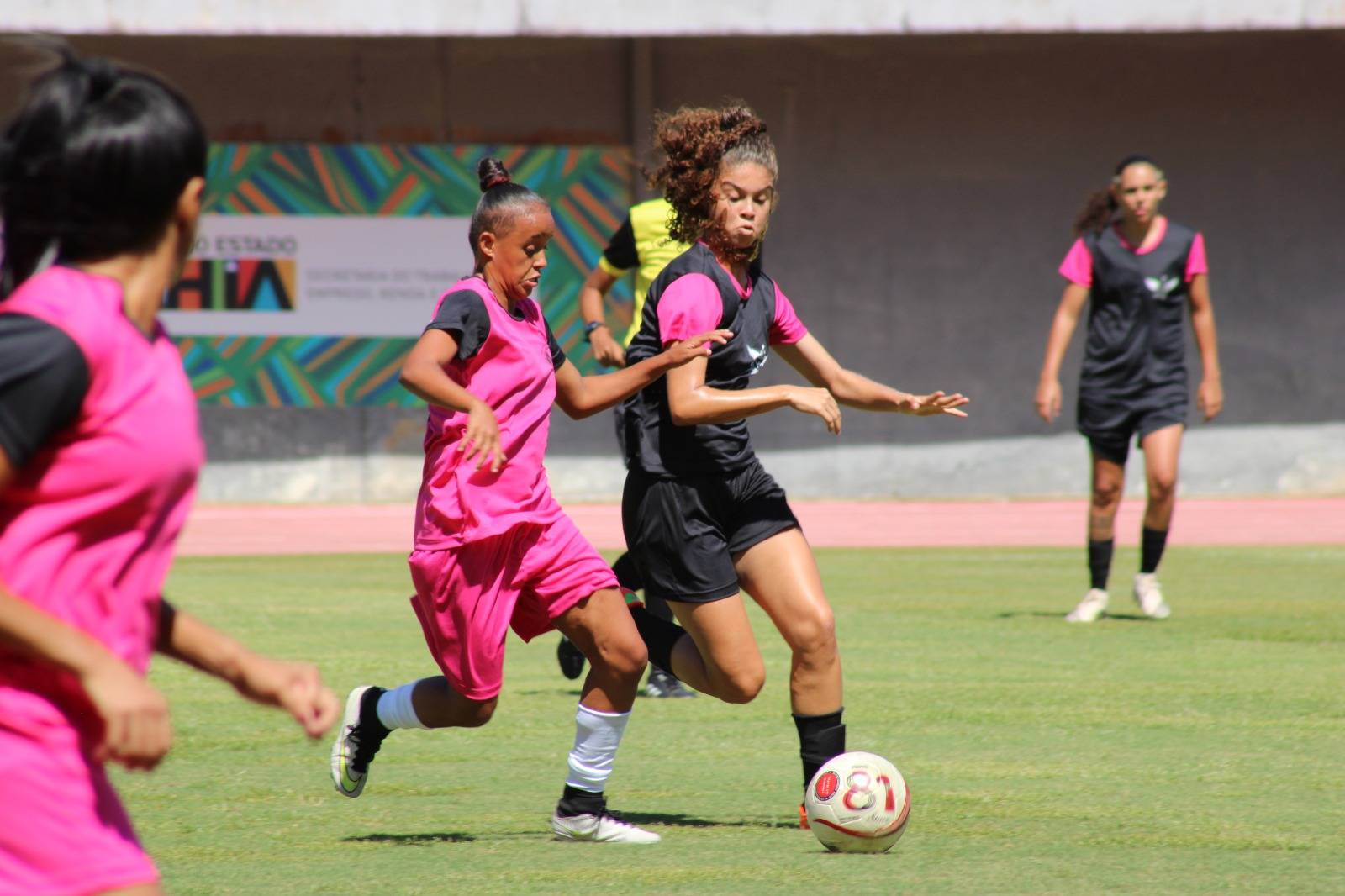 Estádio de Pituaçu recebe final da Copa Loreta Valadares de Futebol