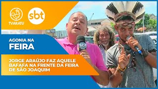Agonia na Feira: Com “Índio” e “Rasta”, Jorge Araújo descobre óleo que tem efeitos afrodisíacos  
