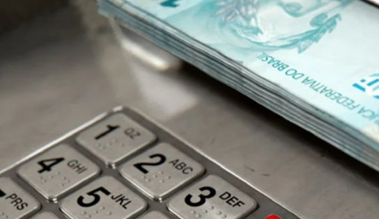 Começa a valer novo salário mínimo de R$ 1.320; valor era R$ 1.212,00