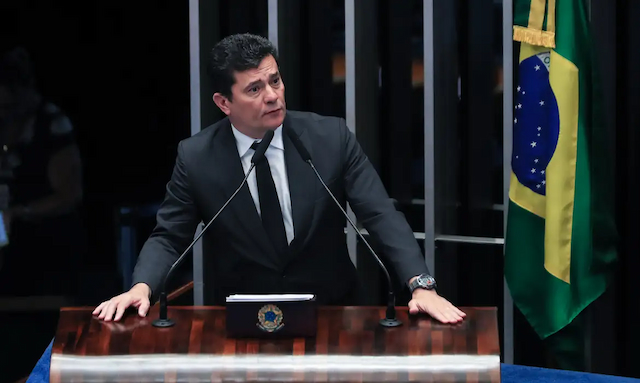 Em 4ª sessão de julgamento, desembargador vota pela cassação de Sergio Moro