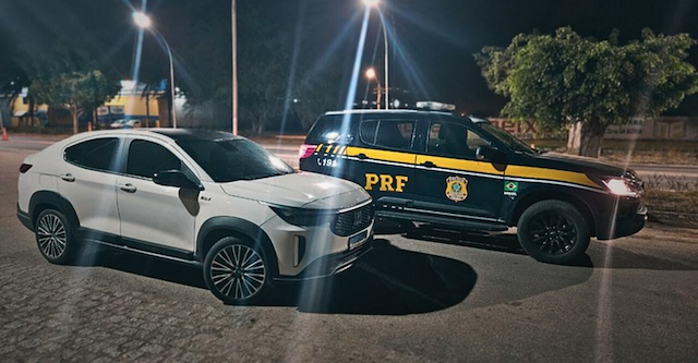 Carro roubado em Lauro de Freitas é localizado em Sergipe