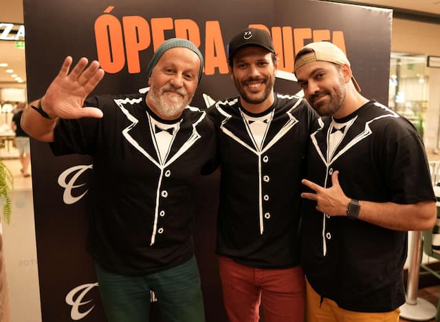 Ópera-Buffa anima as seis noites de Carnaval no Camarote Salvador