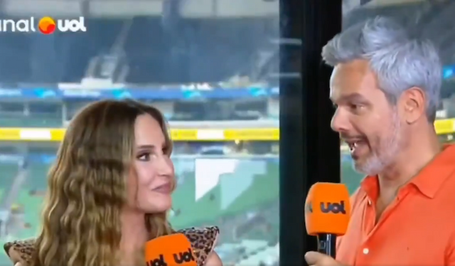 Claudia Leitte desconversa quando questionada sobre Ivete em entrevista