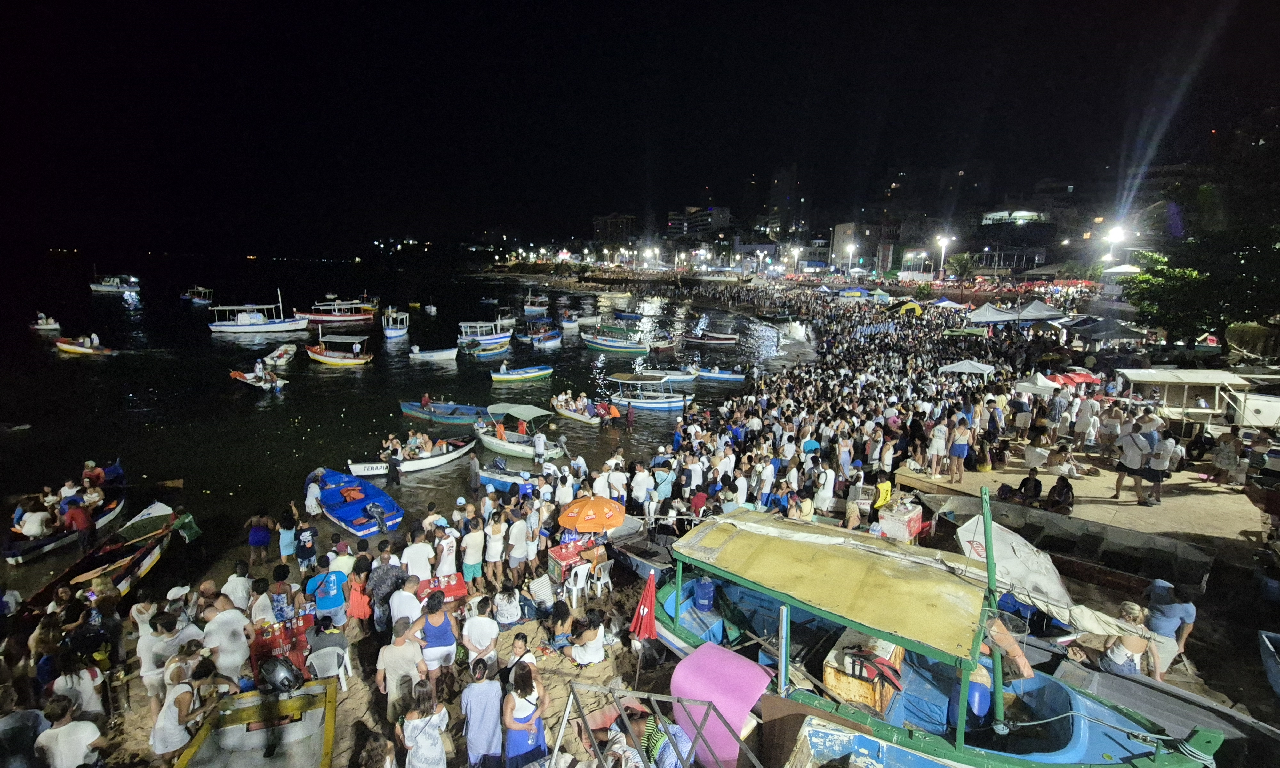 A alvorada é um momento marcante do início dos festejos do Dois de Fevereiro 