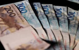 Governo pode antecipar 13º de aposentados e pensionistas
