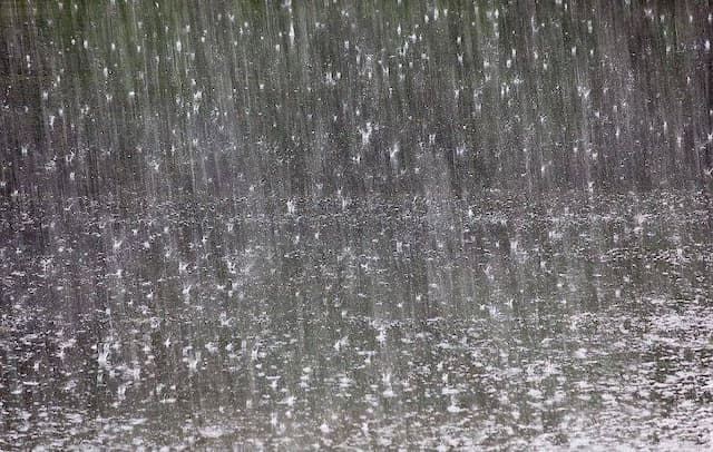 Codesal emite alerta de chuvas para tarde deste sábado (25), em Salvador