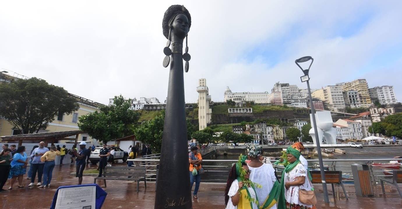 Praça Cairu, no Comércio, passa a se chamar Praça Maria Felipa em homenagem a heroína do 2 de Julho