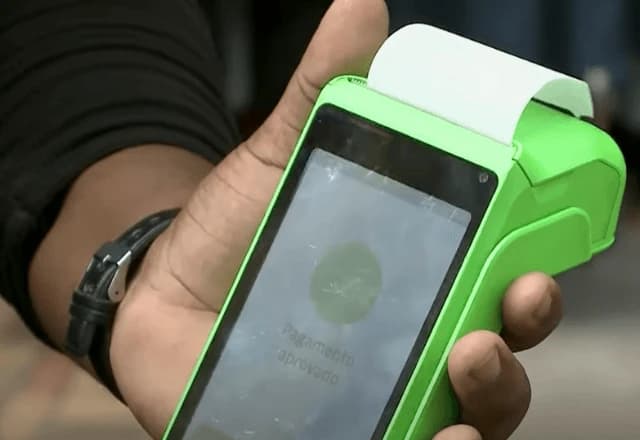 Carnaval tem mais de 70% da população utilizando celular para pagamento