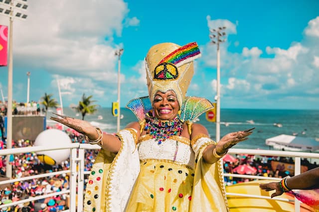 Carnaval em imagens: veja como foi o domingo nos circuitos da folia