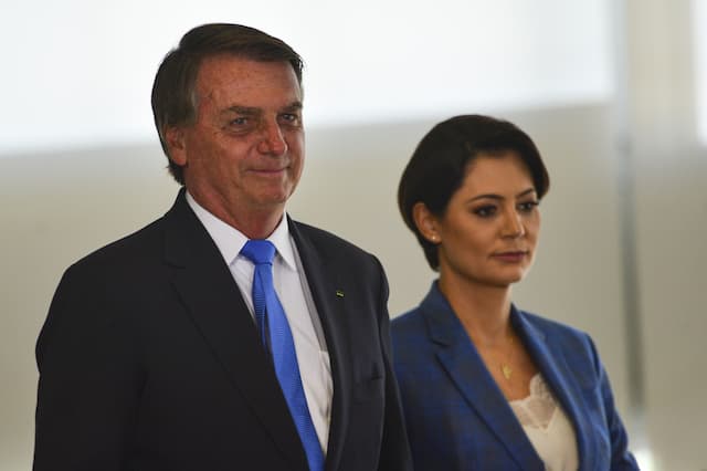 Michelle Bolsonaro era 'radical' e instigava golpe de Estado, diz Cid