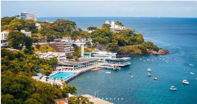 Prefeito sanciona lei que altera o nome do Mirante da Vitória em homenagem a Félix Mendonça