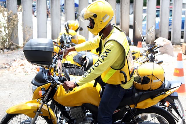 Prazo para regularização de mototaxistas é prorrogado até quarta-feira