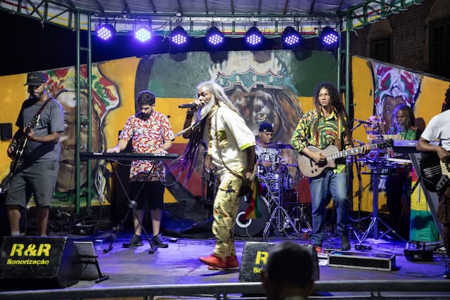 Bloco Aspiral do Reggae homenageia Joseph Hill no Circuito Osmar