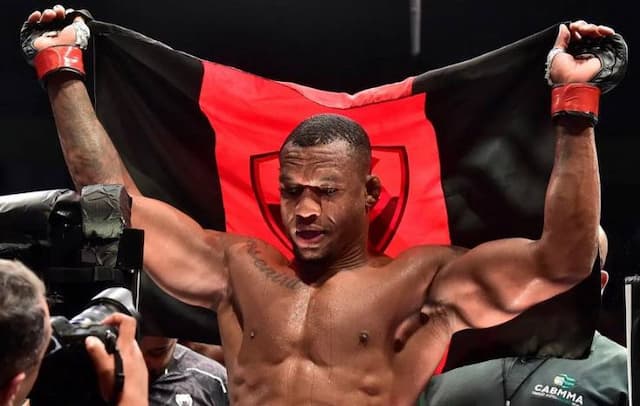 Baiano Malhadinho vence sexta luta seguida no UFC: 'vim para ficar'