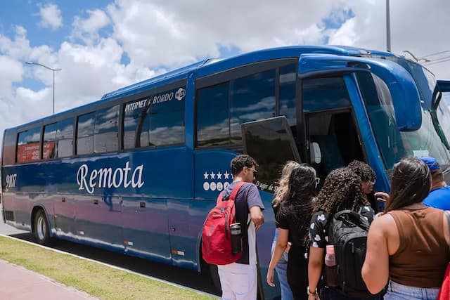 Inscrições abertas para Transporte Universitário de Simões Filho