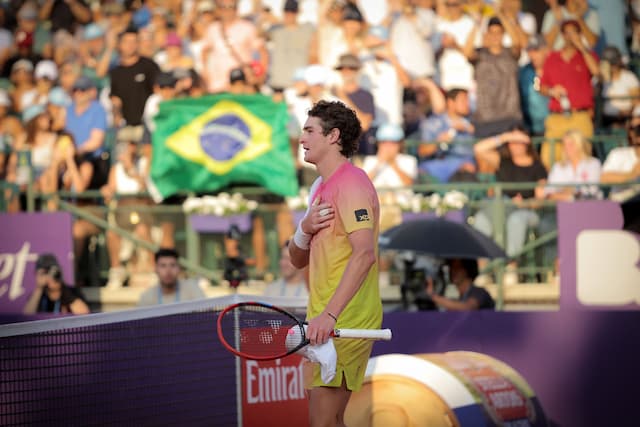 João Fonseca vence sérvio e vai a final do ATP de Buenos Aires