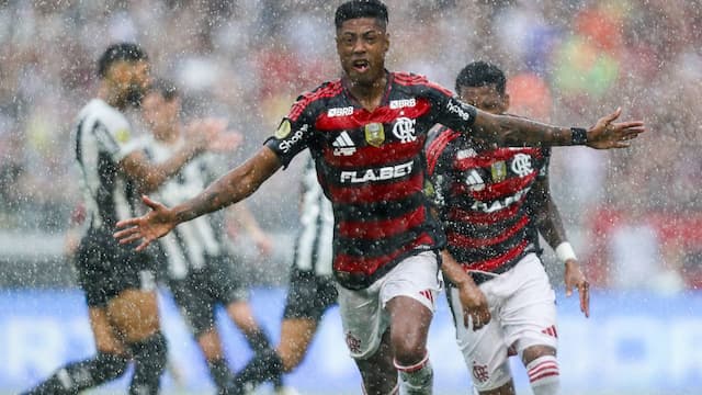 Flamengo vence Botafogo por 3 a 1 e é tricampeão da Supercopa