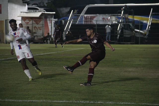 Barcelona de Ilhéus e Jacuipense empatam pelo Campeonato Baiano