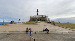 Outono segue até o dia 23 de junho. Foto: Google Street View