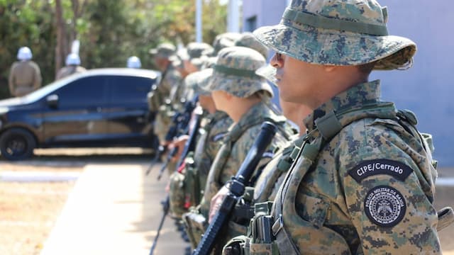 Jerônimo faz suplementação pra SSP comprar R$ 11 milhões em armas