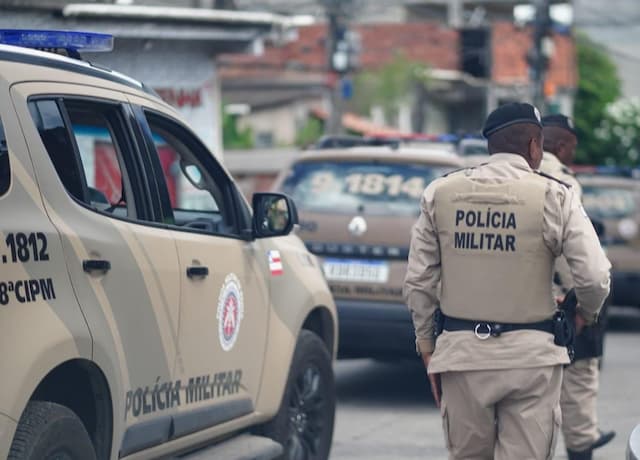 Corpo de homem com as mãos amarradas é encontrado na Boca do Rio