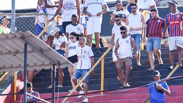 Vitória chama torcida para 'lavagem no Barradão' após jogo do Bahia