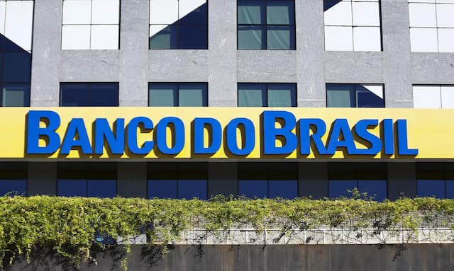 Banco do Brasil faz alerta sobre golpe do falso concurso público