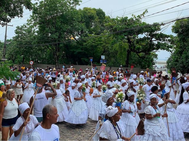 Lavagem do Beco agita Itaparica em clima de pré-Carnaval