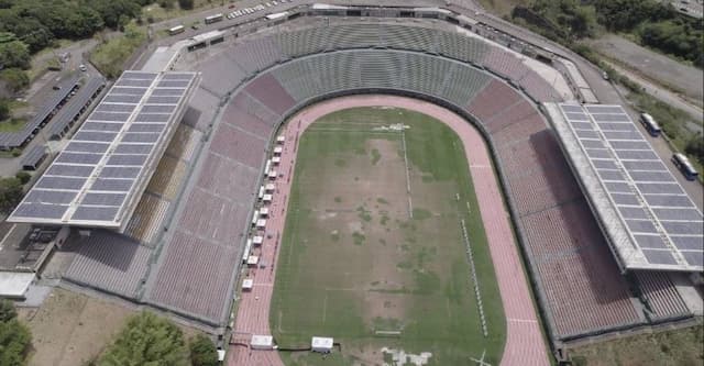 Por problemas no gramado, Estádio de Pituaçu é suspenso por 30 dias e tem jogos transferidos