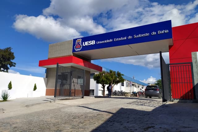 Uesb abre vagas para professor substituto em diferentes áreas