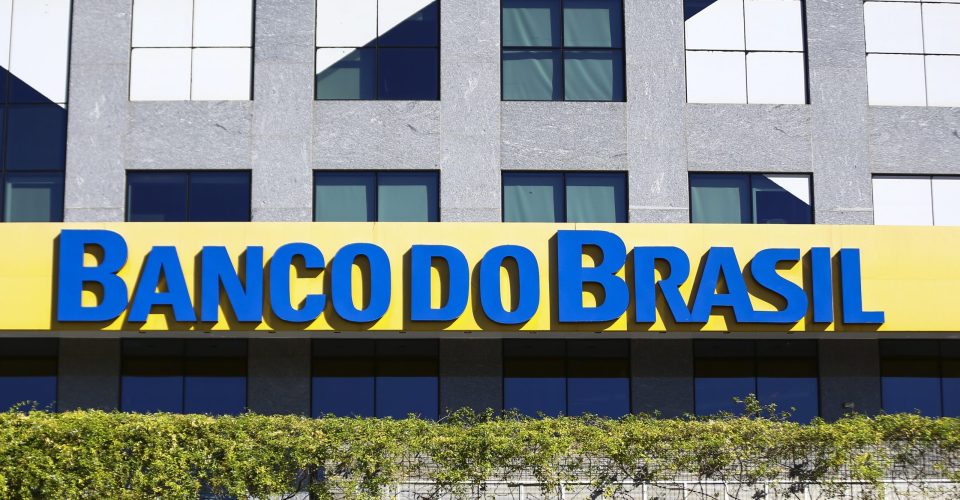 Operação da polícia desarticula esquema de fraudes no Banco do Brasil