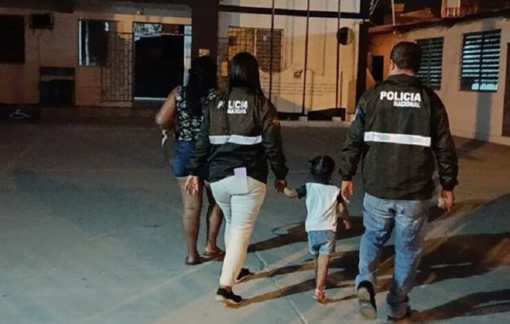 Mulher é Presa Após Tentar Vender A Filha Por Cerca De R 20 Mil No Facebook Aratu On 8426