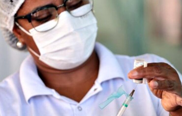 Sábado será dia de vacinação em Salvador: tem imunização contra Covid-19 e Influenza