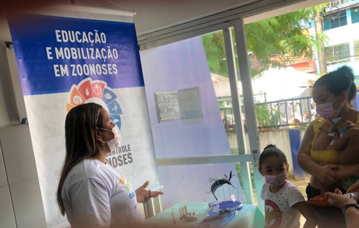 Centro de Controle de Zoonoses promove estande itinerante contra a dengue