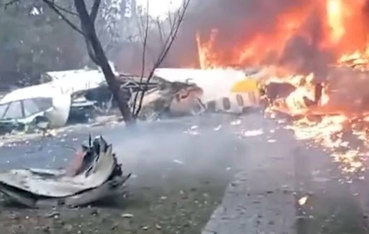 VoePass divulga lista de passageiros e tripulantes de avi&atilde;o que caiu em S&atilde;o Paulo