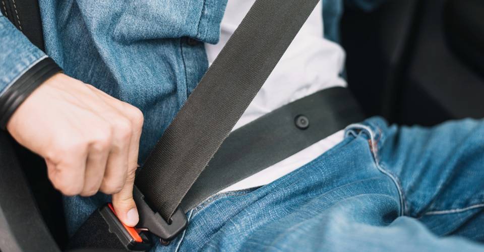 Flagrantes por n&atilde;o uso do cinto de seguran&ccedil;a crescem 170% nas rodovias baianas