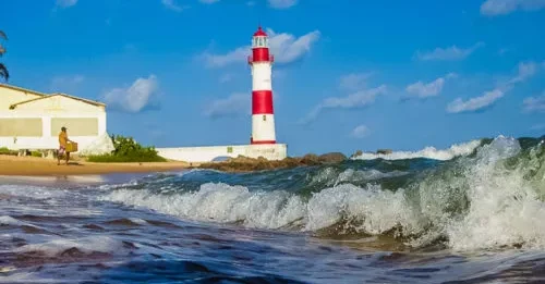 Salvador tem 17 praias impróprias para banho neste fim de semana; veja lista